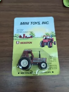 1/64 Mini Toys Hesston 130-90 Tractor 4wd With Duals - Picture 1 of 2