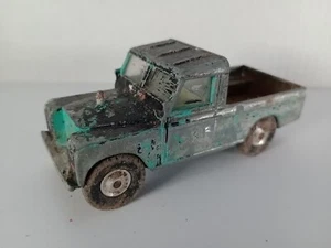 CORGI LAND ROVER 109 WB needs paint job SPARE Or REPAIR - Picture 1 of 11