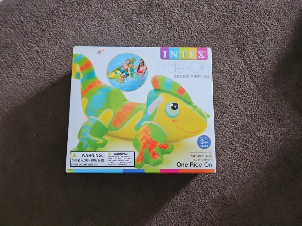 Intex Yellow Green Gecko Ride on Inflatable Pool Toy 54 X 36