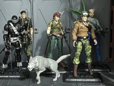 G.I. Joe Set Cobra 25 Aniversario Battlepack Ojos de Serpiente Pedernal Dama Jaye Hawk Foto 1 de 4