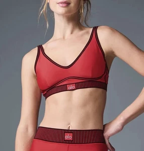 Neu mit Etikett Alo Yoga Airlift Line Up BH kräftiges Rot L - Bild 1 von 4
