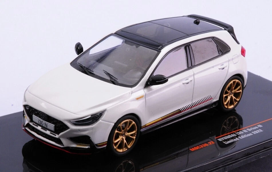 HYUNDAI i30 N DRIVE-N LIMITED EDITION 2022 MET.WHITE 1:43 - Immagine 1 di 1