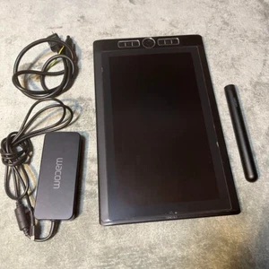Wacom Mobilestudio Pro 13 DTH-W1320 mit Zubehör aus Japan - Bild 1 von 5