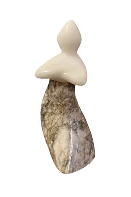 Estatua de mármol mujer rusa gris blanca tallada a mano vintage URSS Foto 1 de 4