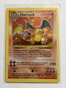 Charizard 004/102 - Base Set Shadowless Holo Rare Pokemon TCG WOTC - Picture 1 of 2