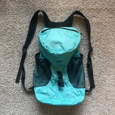REI Stuff Travel Pack Teal Green Lightweight Pockets Drawcord Backpack Daypack - Image 1 of 4