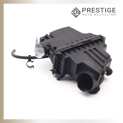 Caja de tubo limpiador de admisión de aire SCION XA XB 2004 2005 TOYOTA ECHO 17700-21050 FABRICANTE DE EQUIPOS ORIGINALES Foto 1 de 4