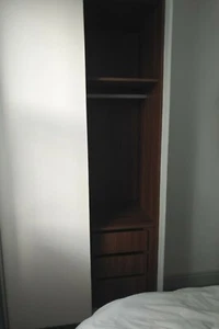 Wardrobe with sliding doors and internal draws unit - Picture 1 of 3