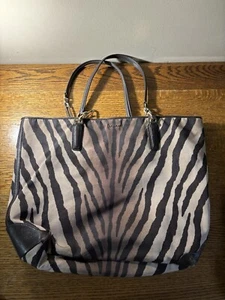 Coach 26633 Madison Zebra Print Phoebe Shoulder Bag Tote Hobo - Picture 1 of 9
