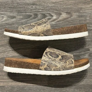 BC Footwear Sandals Size 10 Get Going Taupe Exotic Snake Reptile Print Slides - Picture 1 of 9