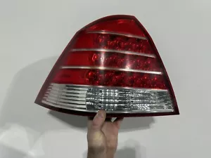 2005-2007 Mercury Montego Tail Light Left (Driver Side) TESTED, NICE SHAPE - Picture 1 of 8