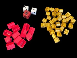 Monopoly 2013 Board Game Genuine Replacement Pieces: 32 Houses, 12 Hotels, 3 Die - Picture 1 of 2