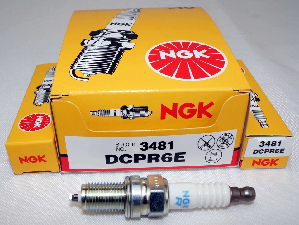 10 PACK Spark Plug NGK 3481 DCPR6E Engine 4 Stroke Johnson 9.9-50 Suzuki 9.9-90 - Image 1 of 4