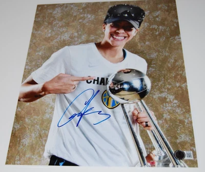 CANDACE PARKER signed (CHICAGO SKY) WNBA basketball 11X14 photo BECKETT BT78159 - Image 1 of 2