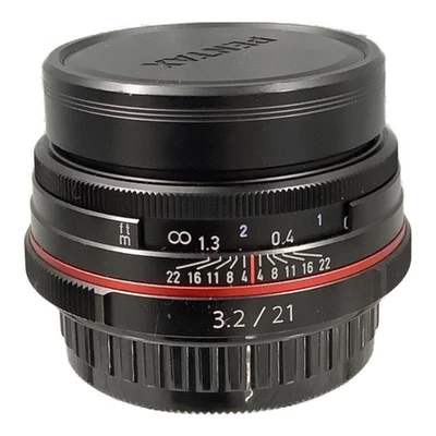 RICOH Wide Angle Lens HD PENTAX-DA 21mmF3.2AL Limited 21mm F3.2 - Image 1 of 4