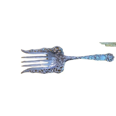 Tenedor para servir pescado Bridal Rose de Alvin de plata esterlina perforado 10 1/2" de colección Foto 1 de 4