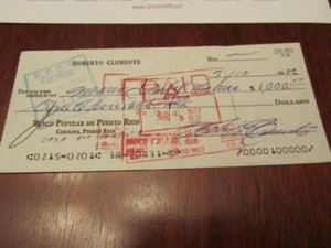 Roberto Clemente Signed Auto Puerto Rico Rican Check JSA - Picture 1 of 5