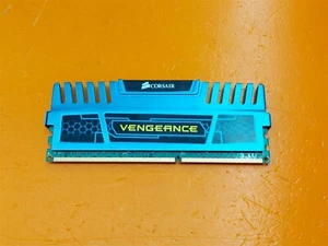 ⭐️⭐️⭐️⭐️⭐️ Corsair Vengeance 4GB PC3-12800 CMZ8GX3M2A1600C9B Desktop RAM Memory - Picture 1 of 3