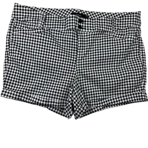 Torrid Shorts Gingham Checkered Woman's Plus size 28 Black &White Cuffed Shorts - Picture 1 of 10