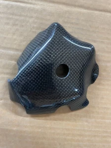 Yamaha YZF R1 2009-2014 Carbon Fiber STARTER COVER - Picture 1 of 3