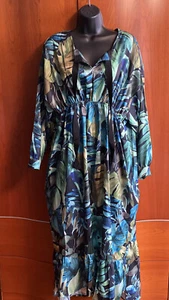 NWOT TOV Green  Dress Ruffle Asymmetrical Hem Long Sleeves Size 38 - Picture 1 of 6