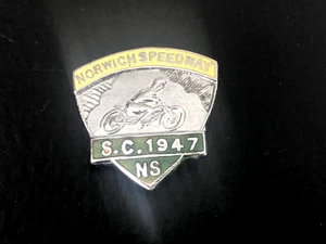 Norwich Speedway enamel pin badge 1947 Supporters Club W. Reeves remake - Picture 1 of 2