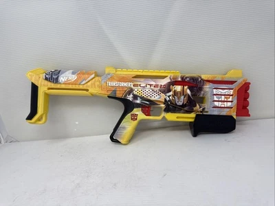 Piel de abejorro Nerf Elite 2.0 Tetrad Transformers Foto 1 de 2
