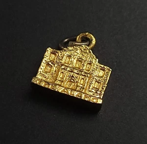 The Alamo 3D Vintage Bracelet Charm Gilt Sterling Silver - Used - Picture 1 of 3