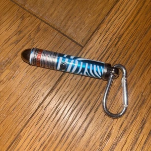 LED Laser Pointer Pen Cat Dog Toy Keyring Red Blue Laser Torch Light - Picture 1 of 2