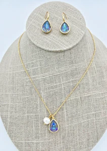 Tommy Bahama Swarovski Crystal Teardrop Necklace & Earrings in Gold - Picture 1 of 9