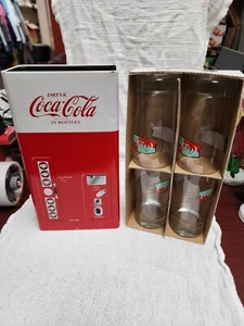 Vintage Coca-Cola 4-Piece 8 oz. Glass Set in a Coca Cola Machine Tin 1999 New - Picture 1 of 10