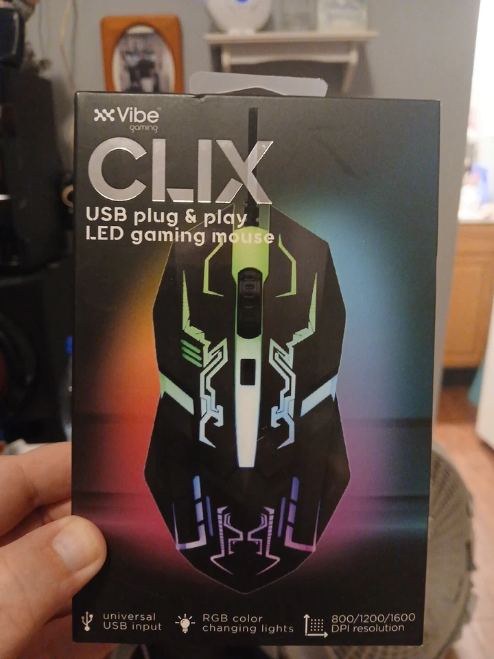 Clix USB Plug&Play LED Gaming Mouse - Image 1 of 4