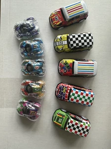 10er Set aufziehbare Autos - wild gemischt für kleine Rennfahrer, Spaß und Spiel - Bild 1 von 6