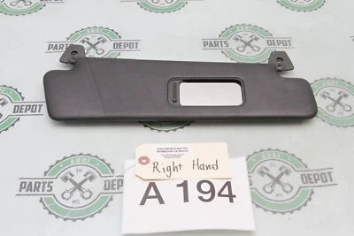 97-04 MERCEDES-BENZ R170 SLK230 ПРАВАЯ СТОРОНА СОЛНЦЕЗАЩИТНЫЙ КОЗЫРЕК ЧЕРНЫЙ OEM - Изображение 1 из 4