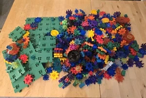 Gears Building Pieces - Picture 1 of 1