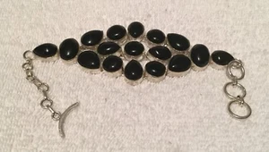 ❤️Beautiful Large Black Onyx Oval Bezel Set SS Toggle Clasp 8-9” Adj. Bracelet - Picture 1 of 8