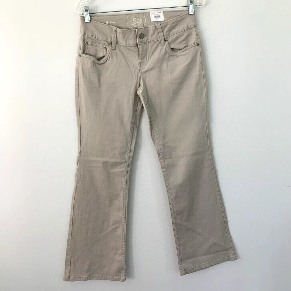 SO Wear It Declare It Flare Khaki Low Rise Stretch Pants Junior Size 9 Short