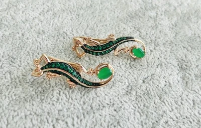 585 Rose Gold earrings  - Image 1 of 4