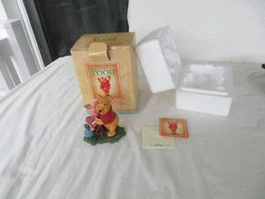 Disney Simply POOH Figurine ~" HUGS ARE BETTER THAN HONEY"!! - Picture 1 of 9