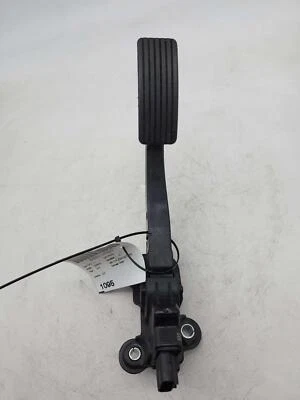 Pedal de gas 16 Jeep Compass OEM D2225 Foto 1 de 2