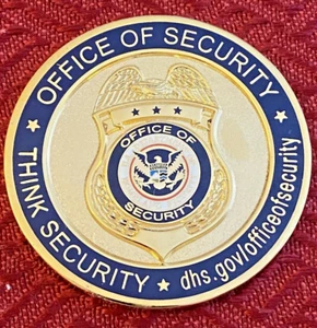 OFFICE OF THE CHIEF SECURITY OFFICER CHALLENGE COIN / FIRST EDITION - Bild 1 von 4