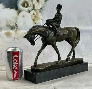 WUNDERSCHÖNES MASSIVES BRONZE PFERD UND JOCKEY RENNPFERD STATUE SKULPTUR GROSSE ANZAHL - Bild 1 von 7