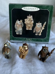 1998 Hallmark Keepsake Miniature Ornaments Star Wars Ewoks Mini Set Of 3 w/ Box - Picture 1 of 3