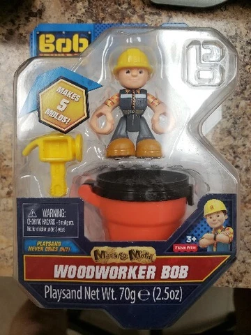 Fisher Price Bob the Builder Mash & Mold Woodworker Bob Playsand Figure Set NIP Cover