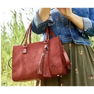 Borsa a mano rossa Patricia Nash taglia media pelle primula A455563 - Foto 1 di 11