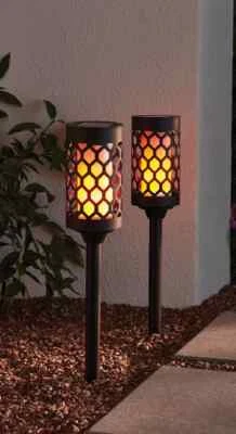 Members Mark 20 lumen Solar Torch Light Die-cast Aluminum and Glass 2 Pack - Image 1 of 4