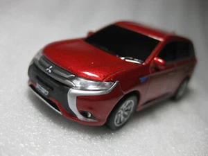 Mitsubishi Outlander PHEV rot 2015 1:64 Diecast Pull Back Car Neu in OVP - Bild 1 von 8