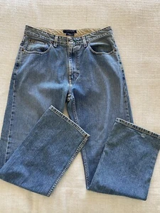 Pantalones de mezclilla para hombre Tommy Hilfiger Freedom Fit 32W/30L pierna recta lavado medio - Imagen 1 de 7