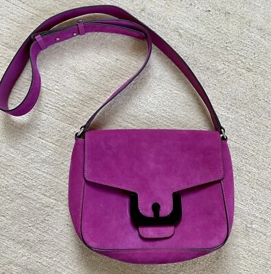 Bolso Bandolera COCCINELLE Mujer Gamuza Magenta Foto 1 de 4