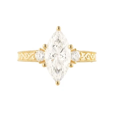 Anillo de compromiso de diamantes cultivados en laboratorio de oro amarillo de 14 quilates certificado IGI MZ12992 Foto 1 de 4